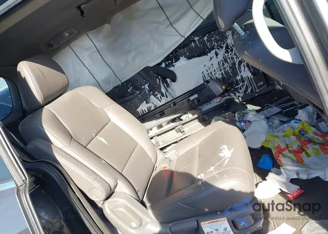 2015 Honda Odyssey Ex-L z USA, uszkodzony, nr VIN 5FNRL5H61FB047651